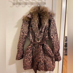 Leopard print down jacket with fur trims puffer